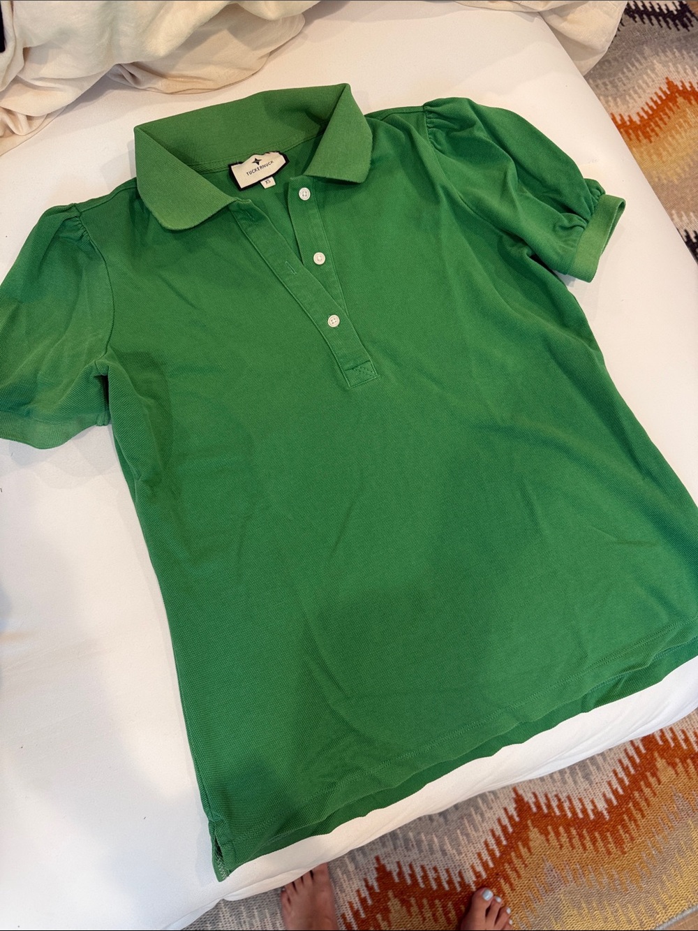 Chic TUCKERNUCK Green Puff Sleeve Polo XS